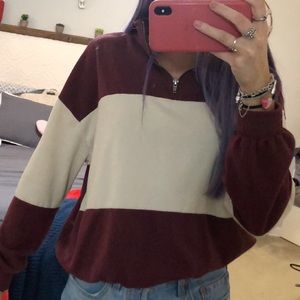 Burgundy and cream quarter zip pull over